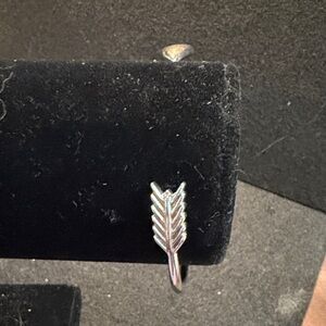 Kendra Scott Silver Arrow Bracelet